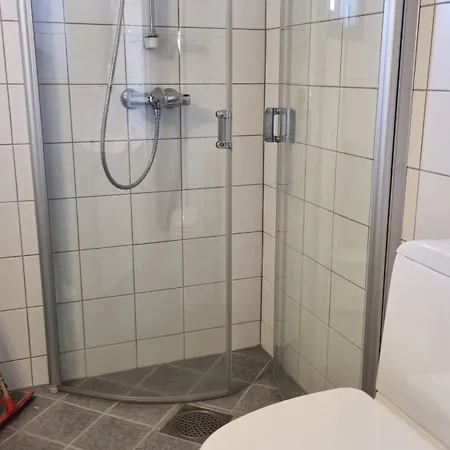 Koselig Rorbu Pa Tind بيت للعطل